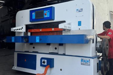 Serviço de manutenção de guilhotina na zona norte rápida e eficaz