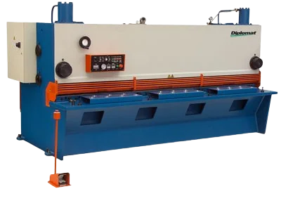 Reparos de guilhotina industrial com urgência na Zona Norte